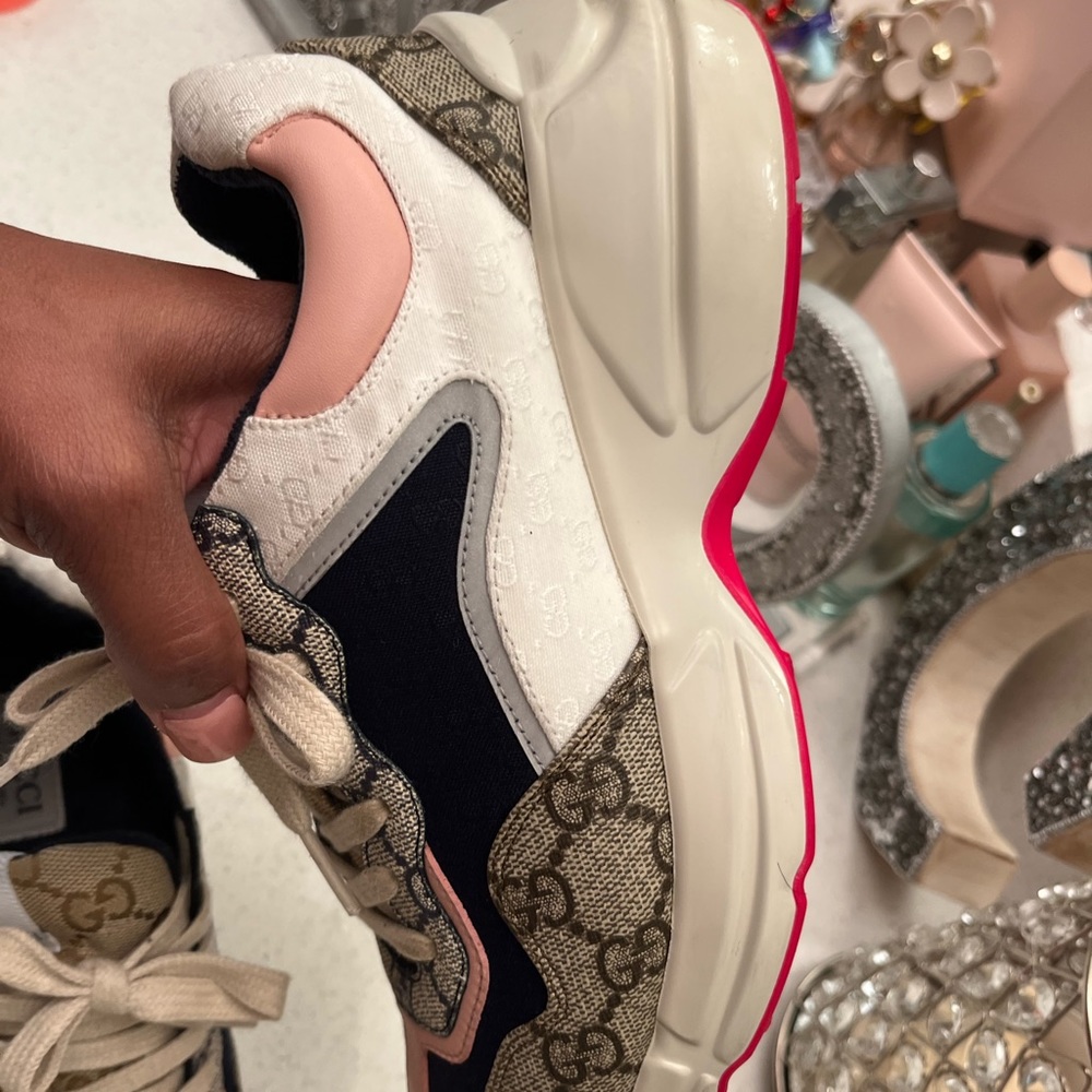 Gucci Sneaker - Picture 3 of 6